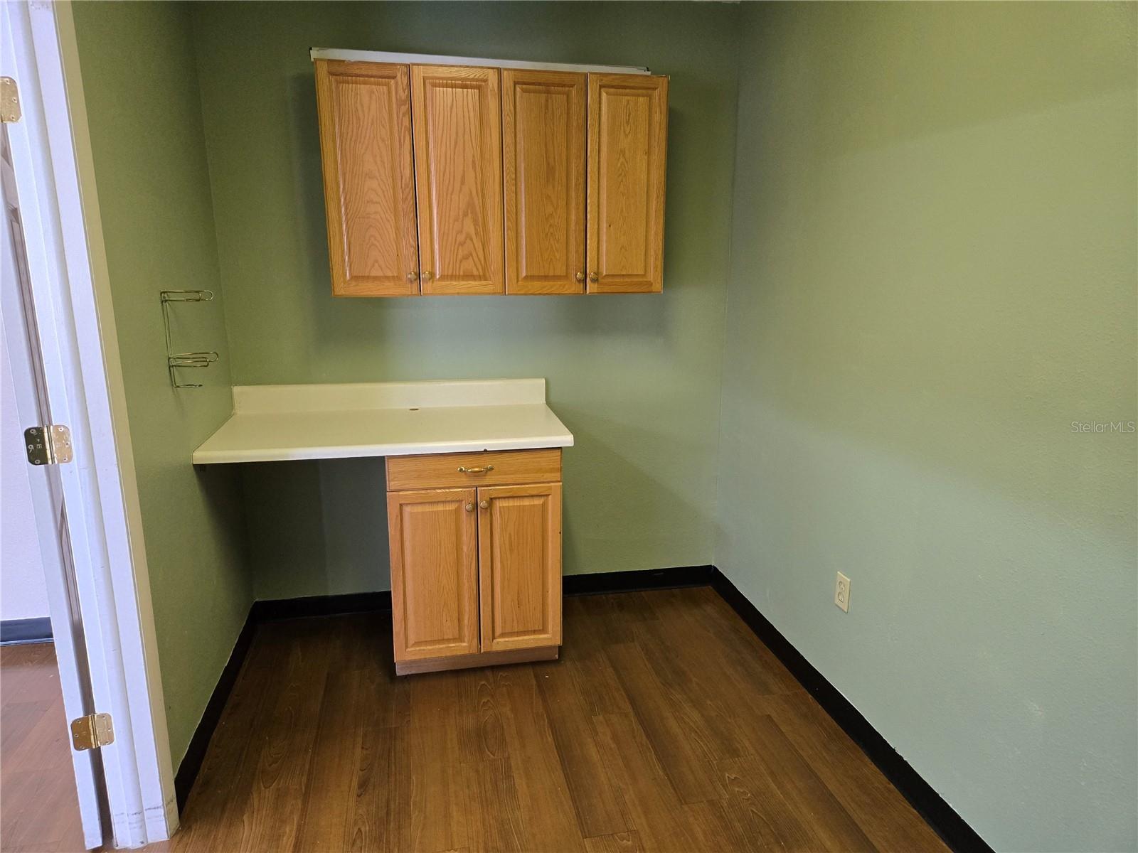 ACREAGE - Commercial Sale