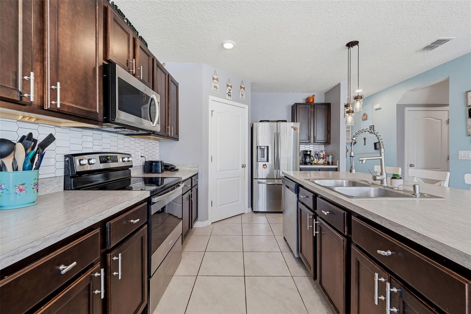 BRIGHTON - Residential