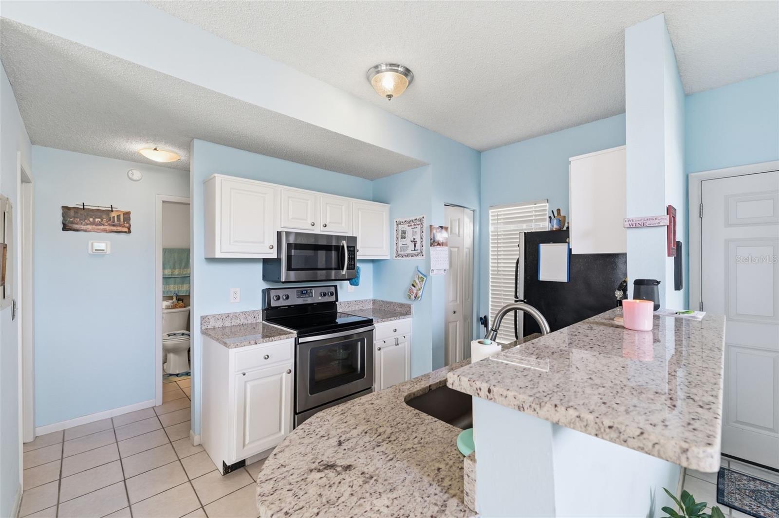 CARROLLWOOD GABLES A CONDO - Residential