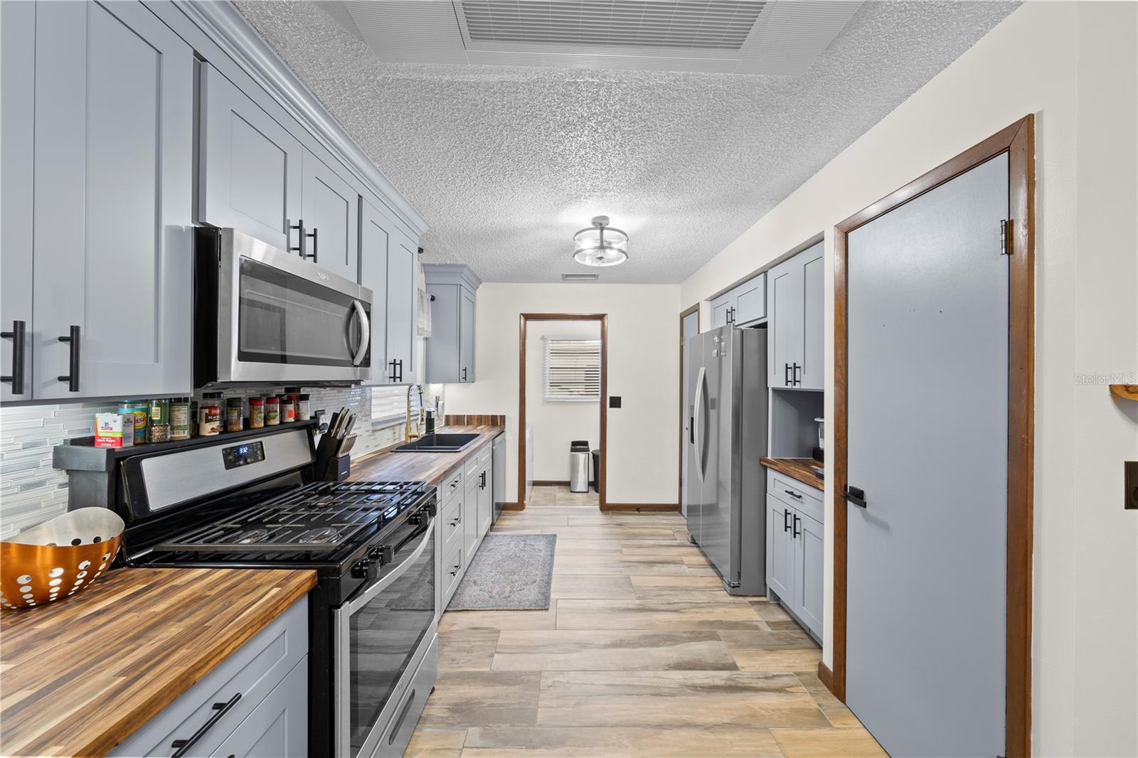 SILVER SPGS WOODS - Residential