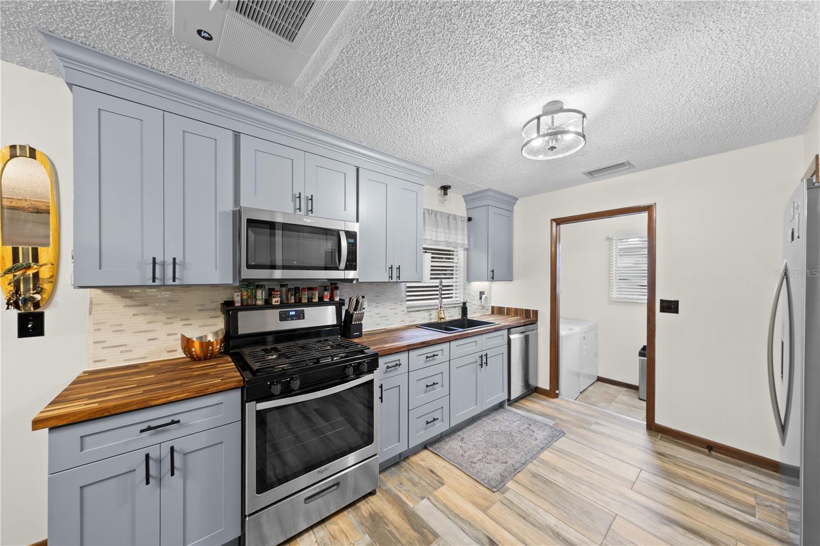 SILVER SPGS WOODS - Residential