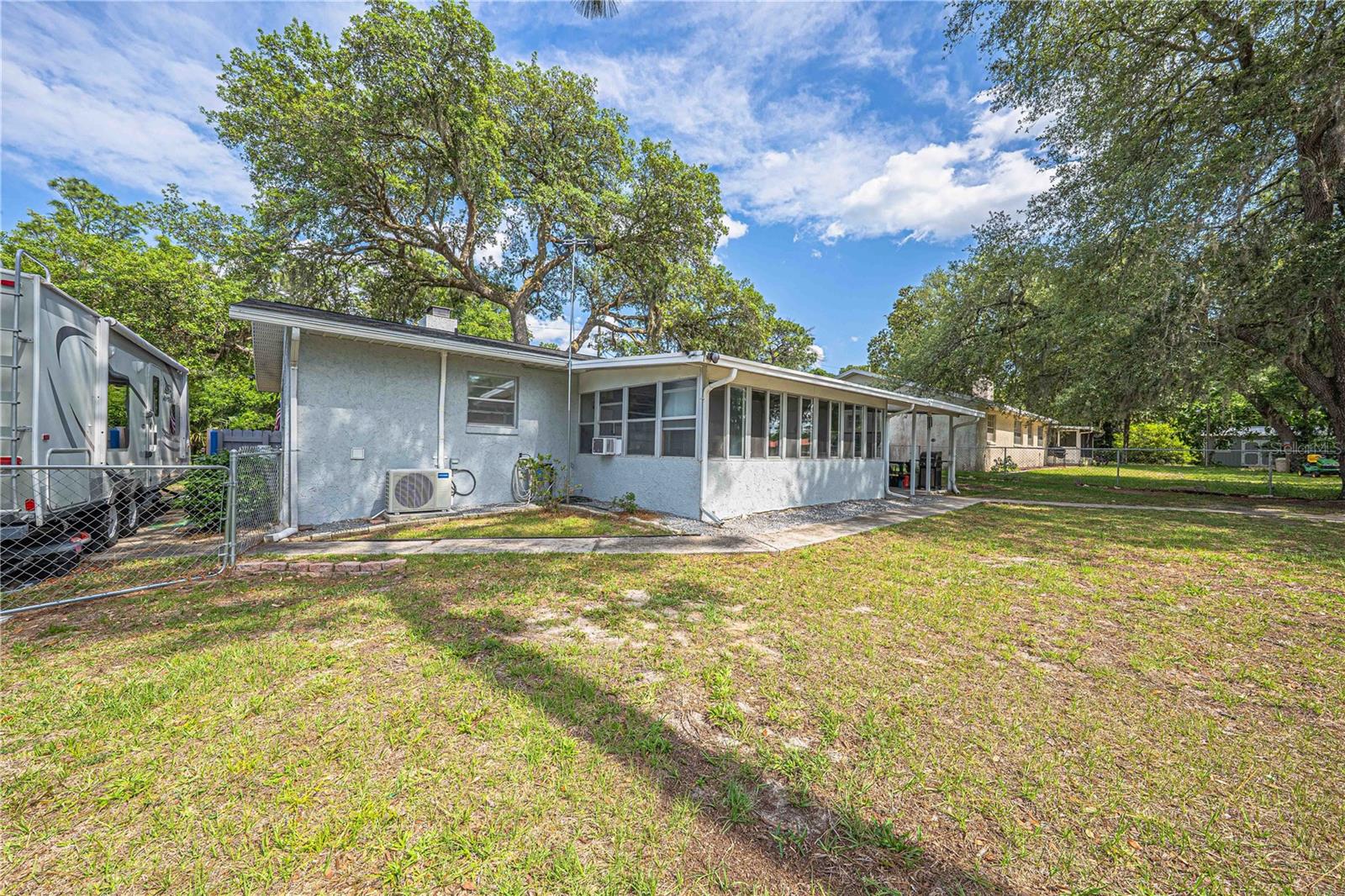 SILVER SPGS WOODS - Residential