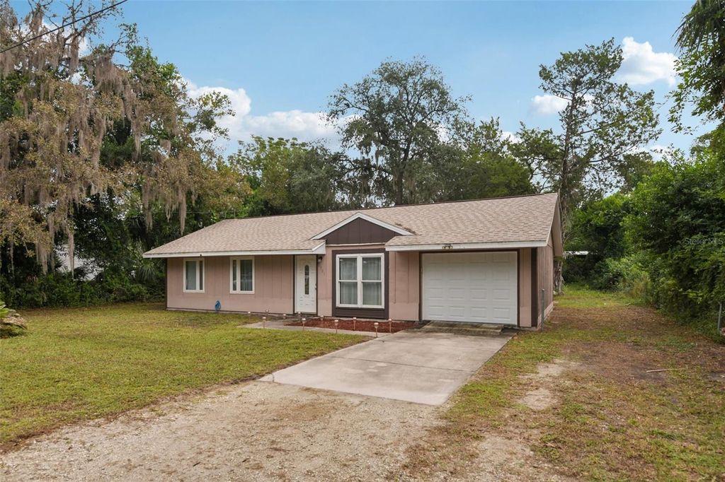 Photo of 6581 S Hamburg Terrace, Homosassa, FL 34446 (MLS # O6356354)