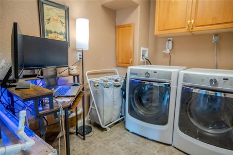 Tiny photo for 660 Shady Nook Drive, Clermont, FL 34711 (MLS # G5106380)