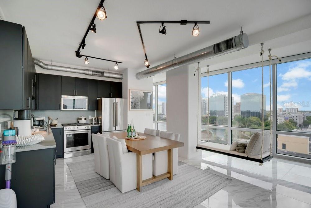 VUE/LK EOLA - Residential