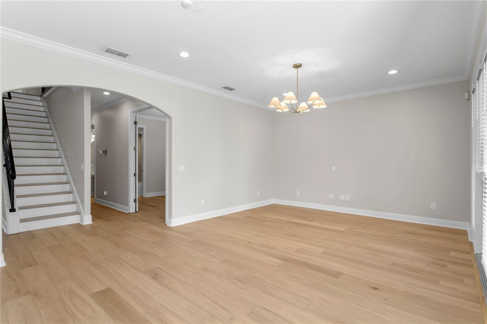 VIRGINIA TERRACE - Residential