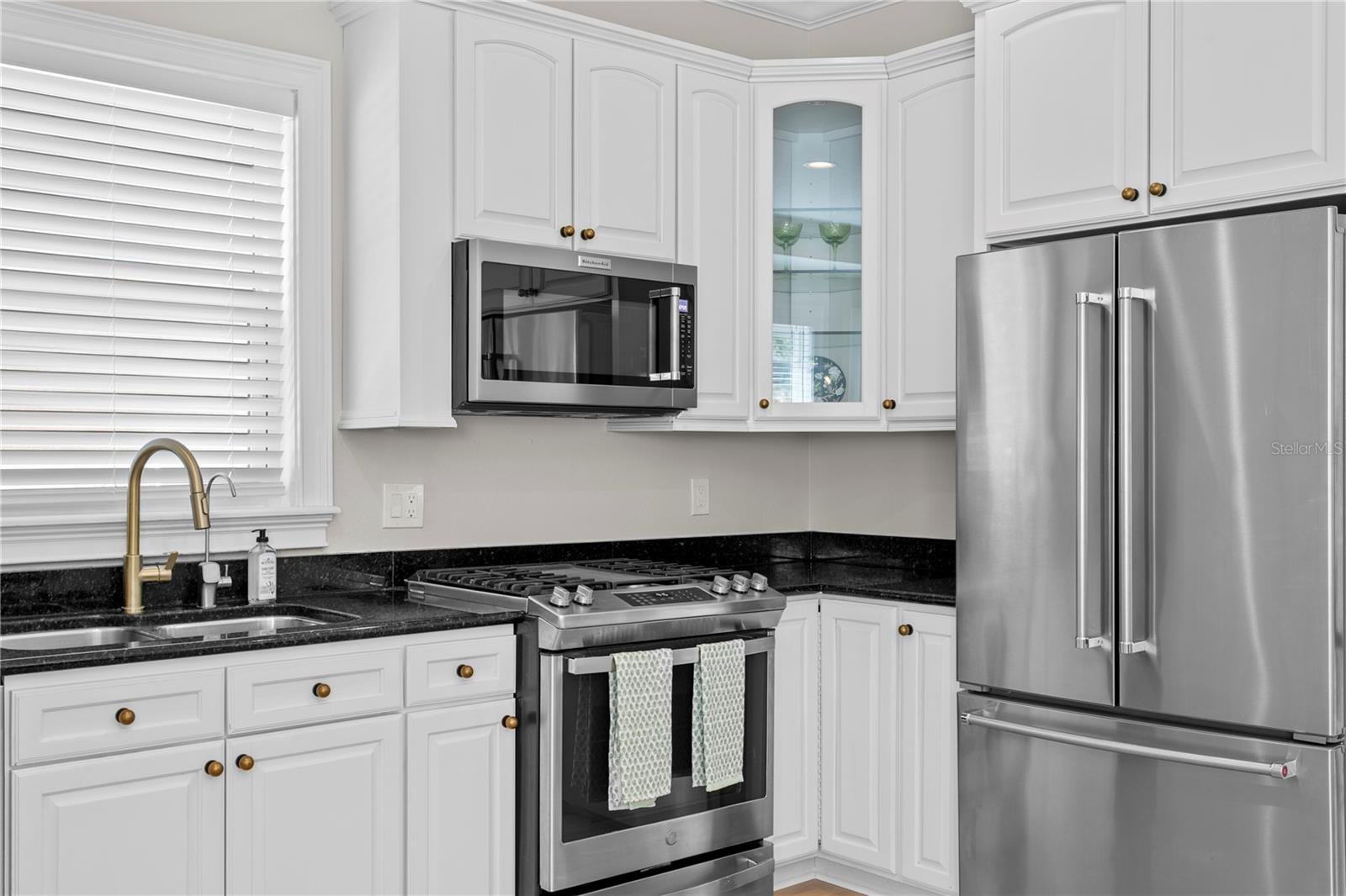 VIRGINIA TERRACE - Residential