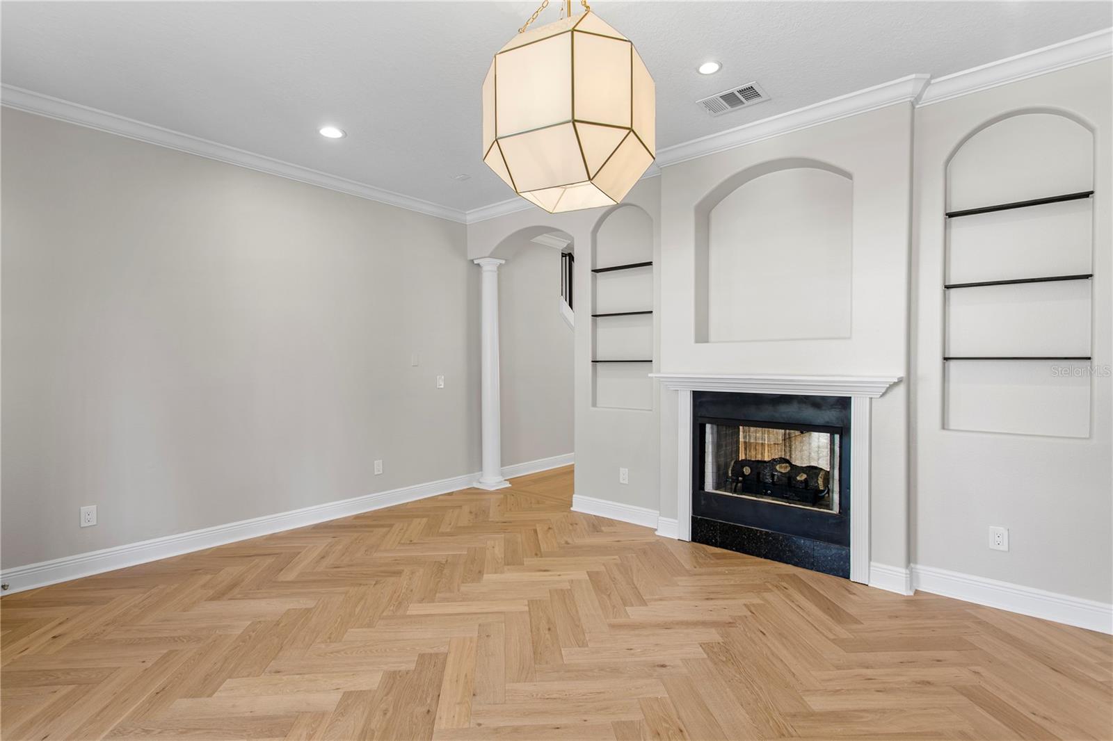 VIRGINIA TERRACE - Residential