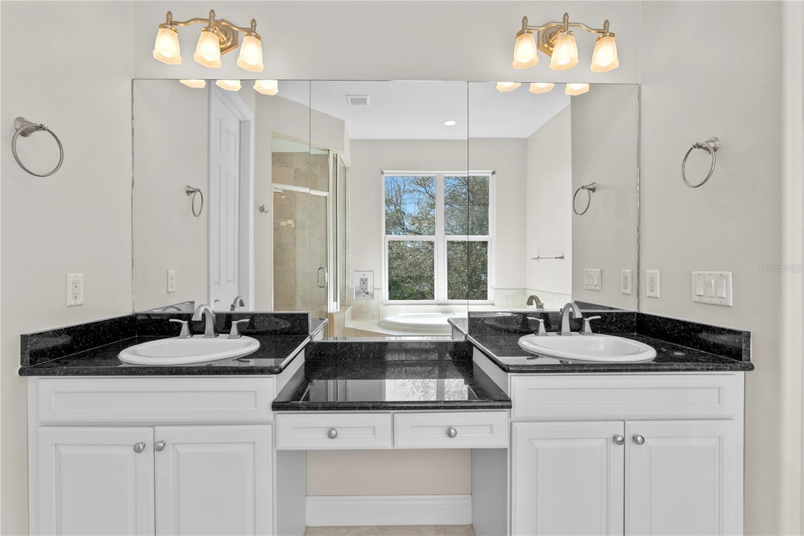 VIRGINIA TERRACE - Residential