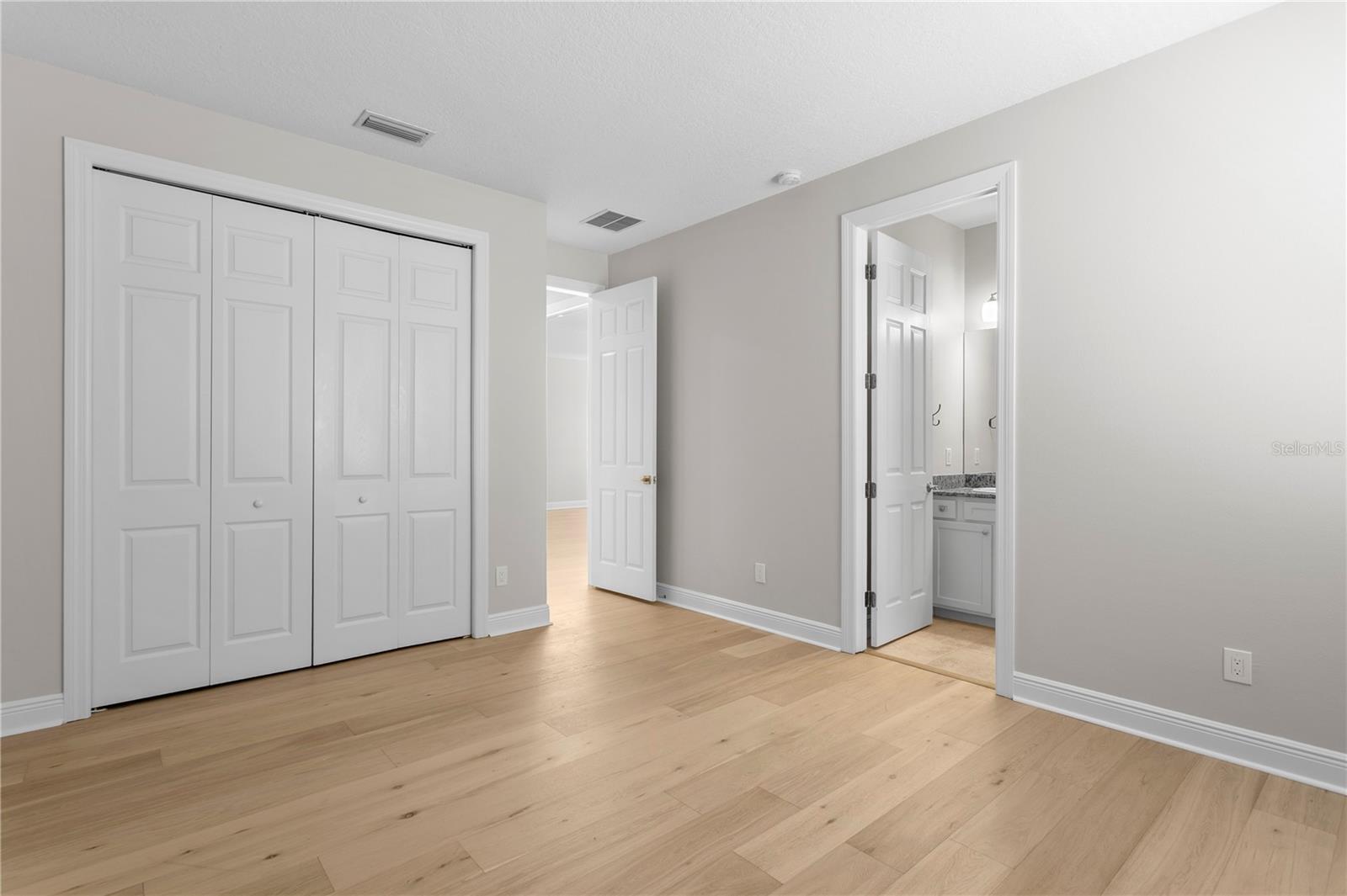 VIRGINIA TERRACE - Residential