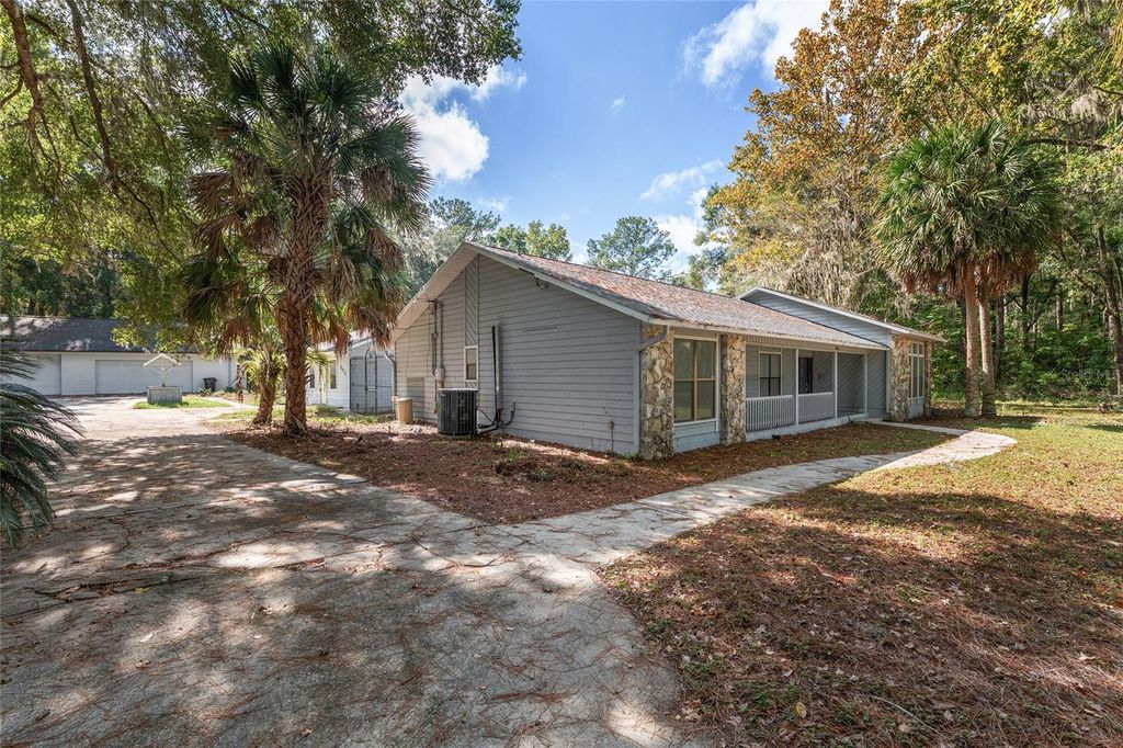 Photo of 11205 W Newberry Road, Gainesville, FL 32606 (MLS # GC534359)