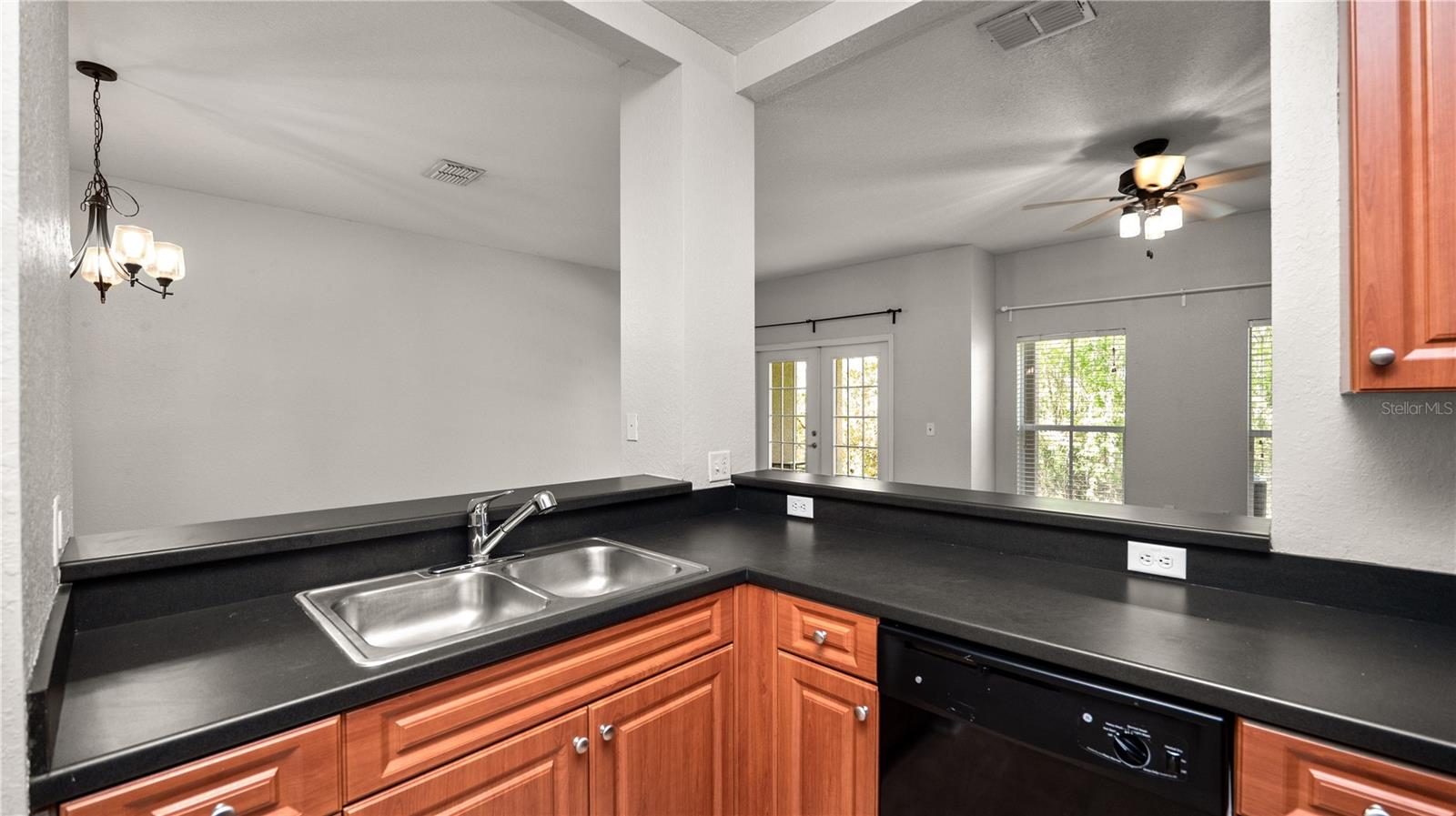 WEXFORD TWNHMS - Residential