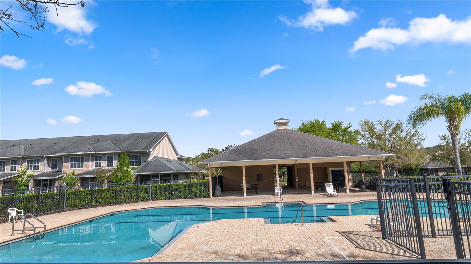 WEXFORD TWNHMS - Residential