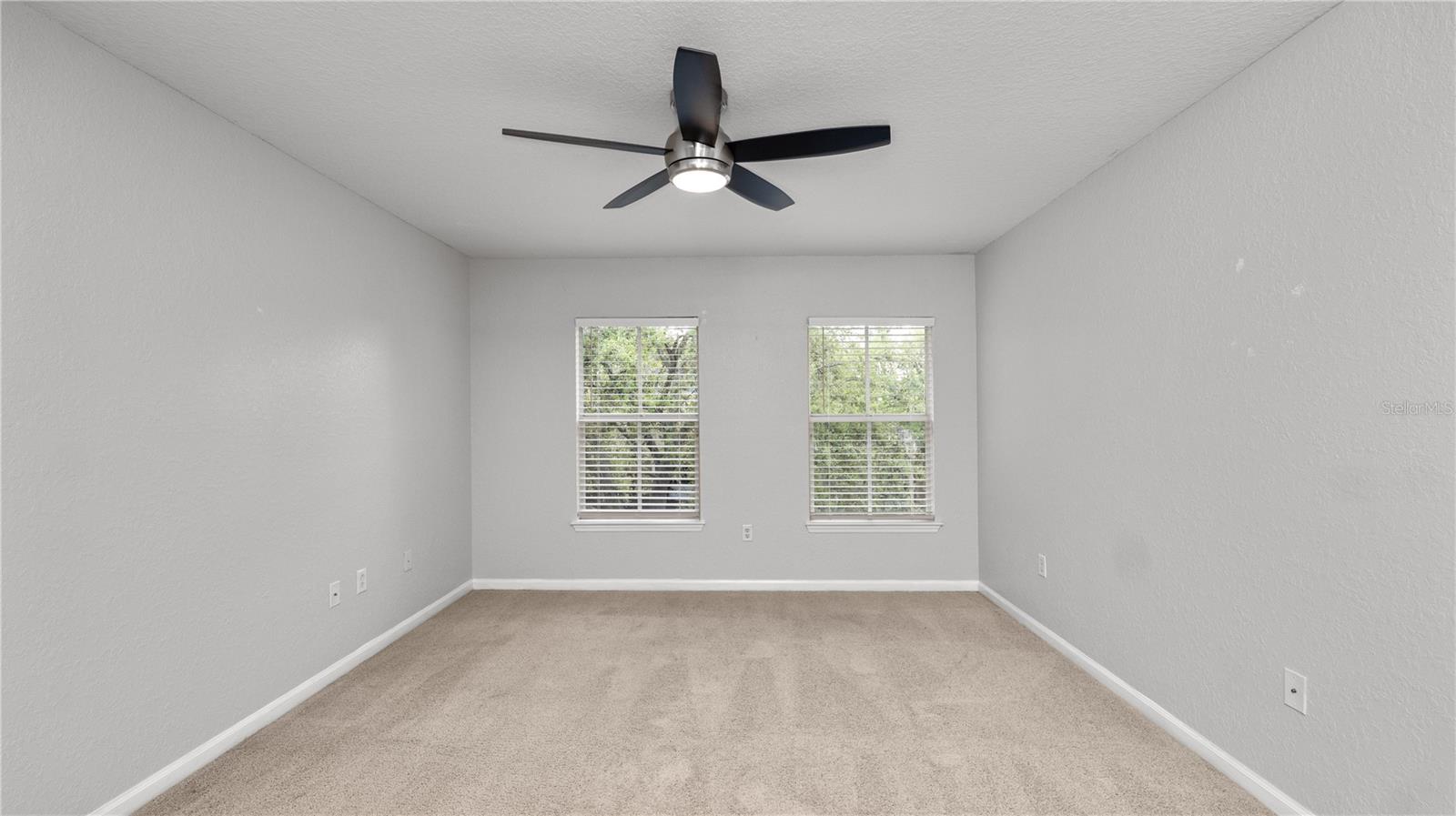 WEXFORD TWNHMS - Residential