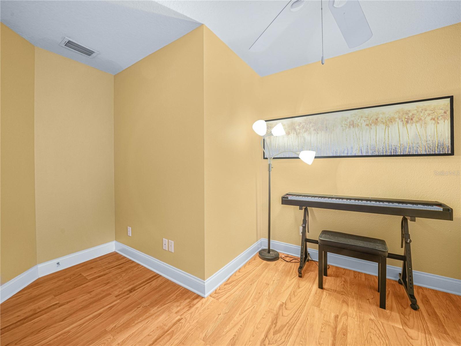 WHISPER WOODS AT EAGLEBROOKE - Residential