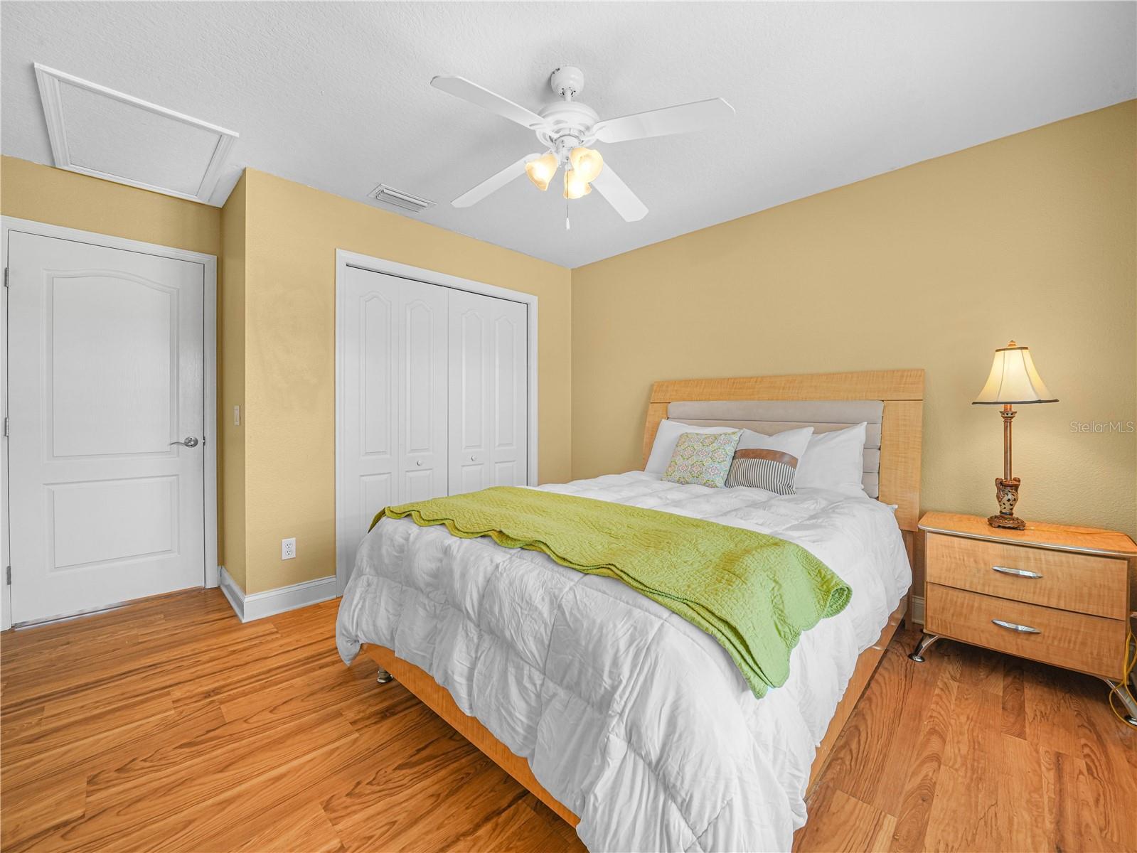 WHISPER WOODS AT EAGLEBROOKE - Residential