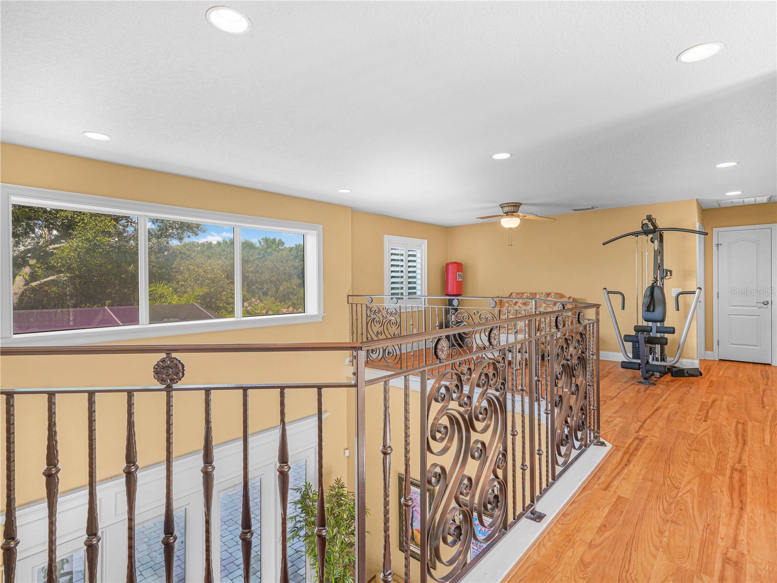 WHISPER WOODS AT EAGLEBROOKE - Residential