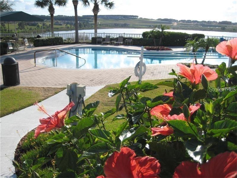 SUSSET/KINGS RDG - Residential