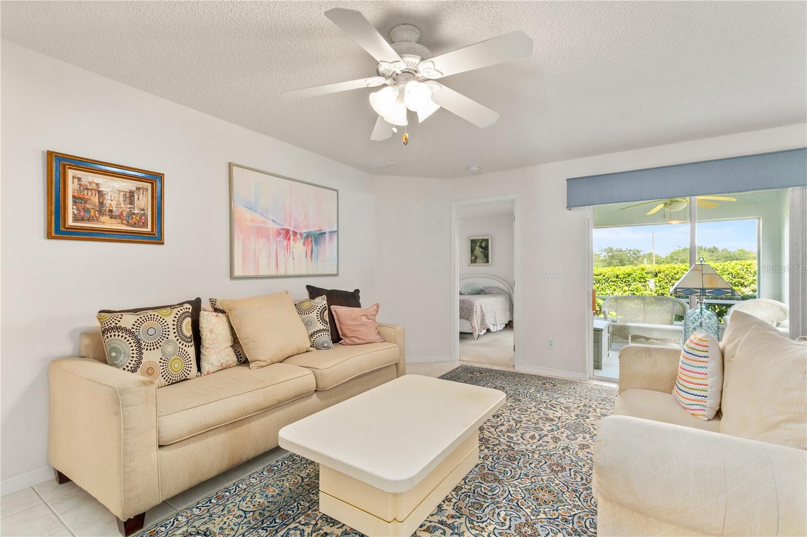 SUSSET/KINGS RDG - Residential