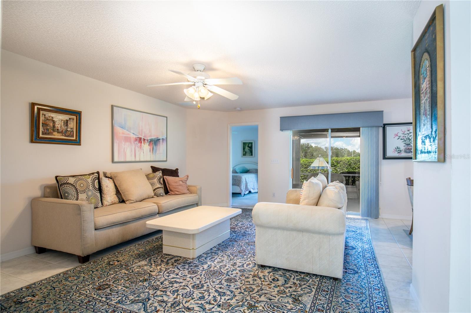 SUSSET/KINGS RDG - Residential