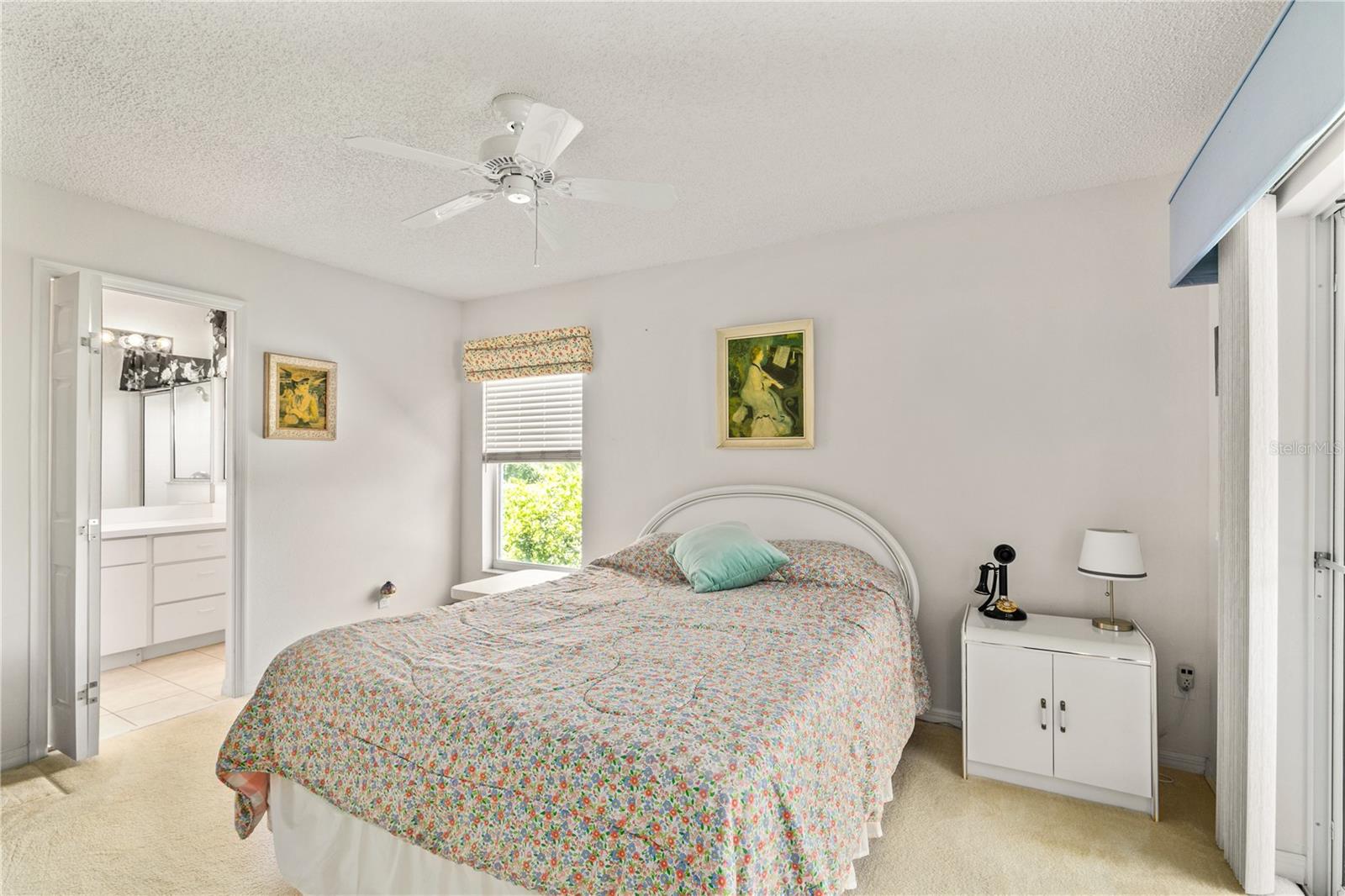 SUSSET/KINGS RDG - Residential