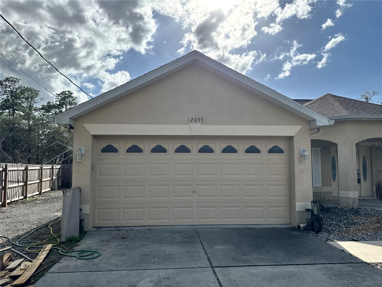 ROYAL HIGHLANDS - Residential