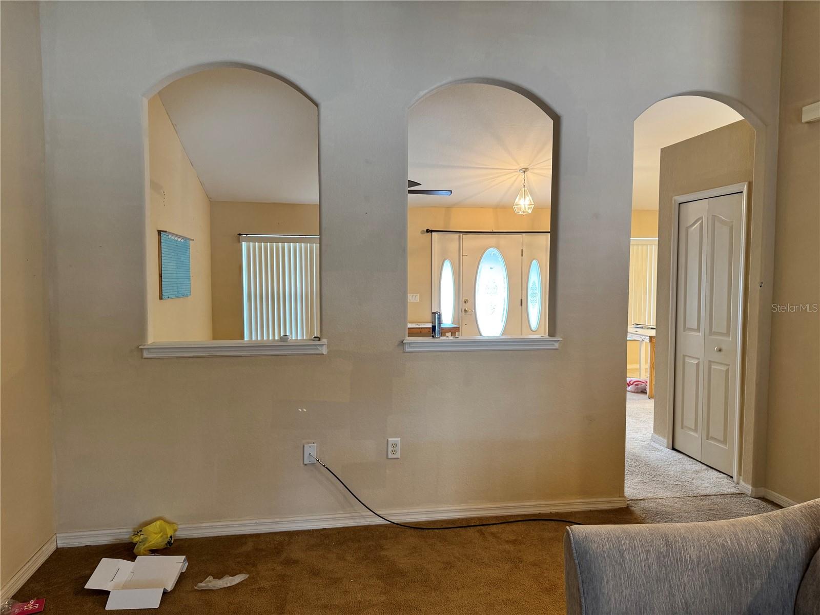 ROYAL HIGHLANDS - Residential