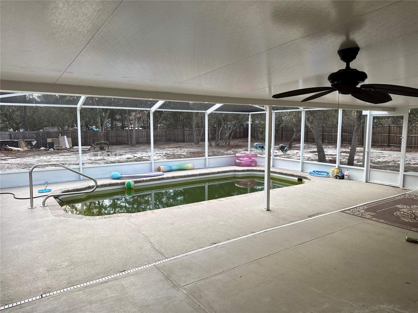 ROYAL HIGHLANDS - Residential