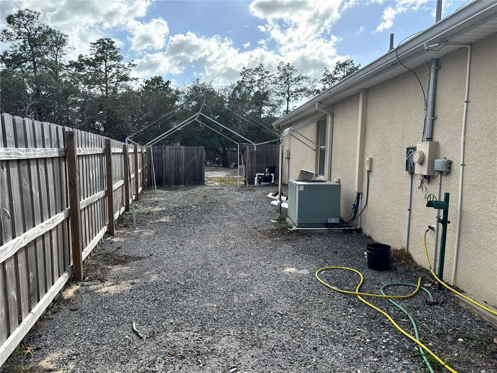 ROYAL HIGHLANDS - Residential