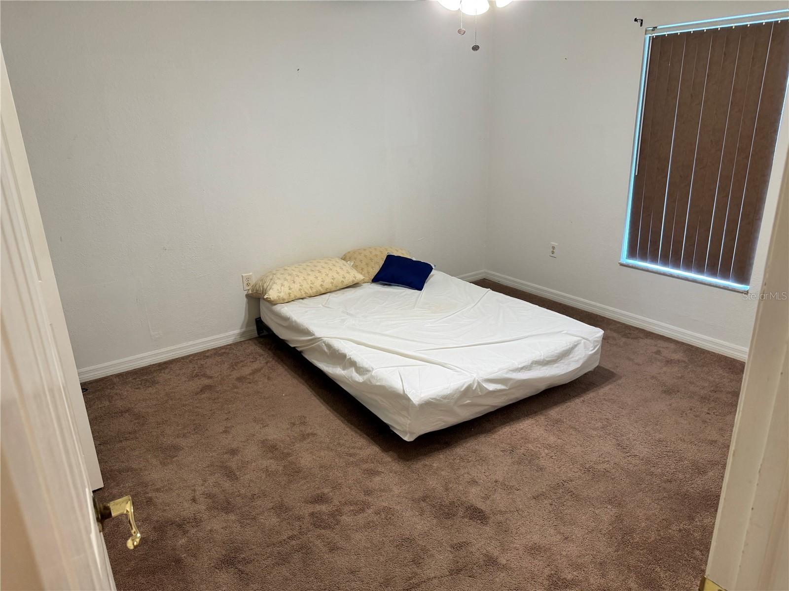 ROYAL HIGHLANDS - Residential