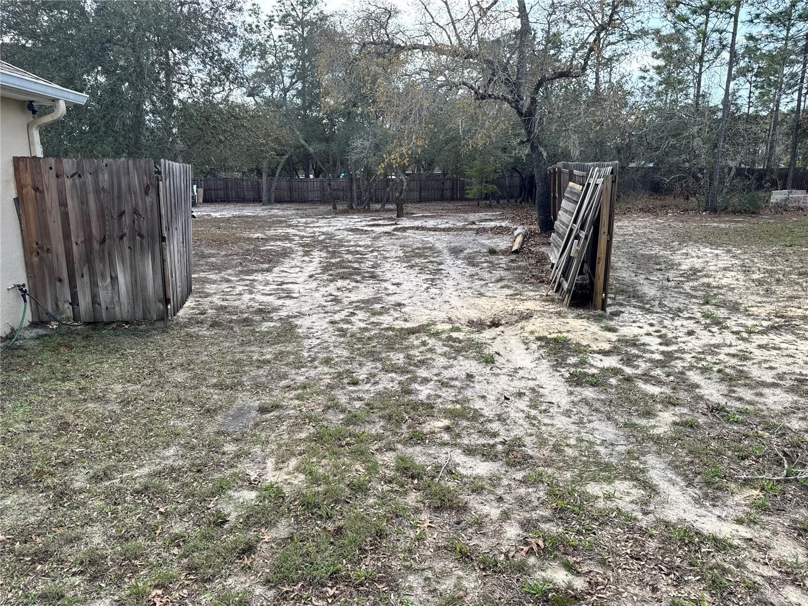 ROYAL HIGHLANDS - Residential