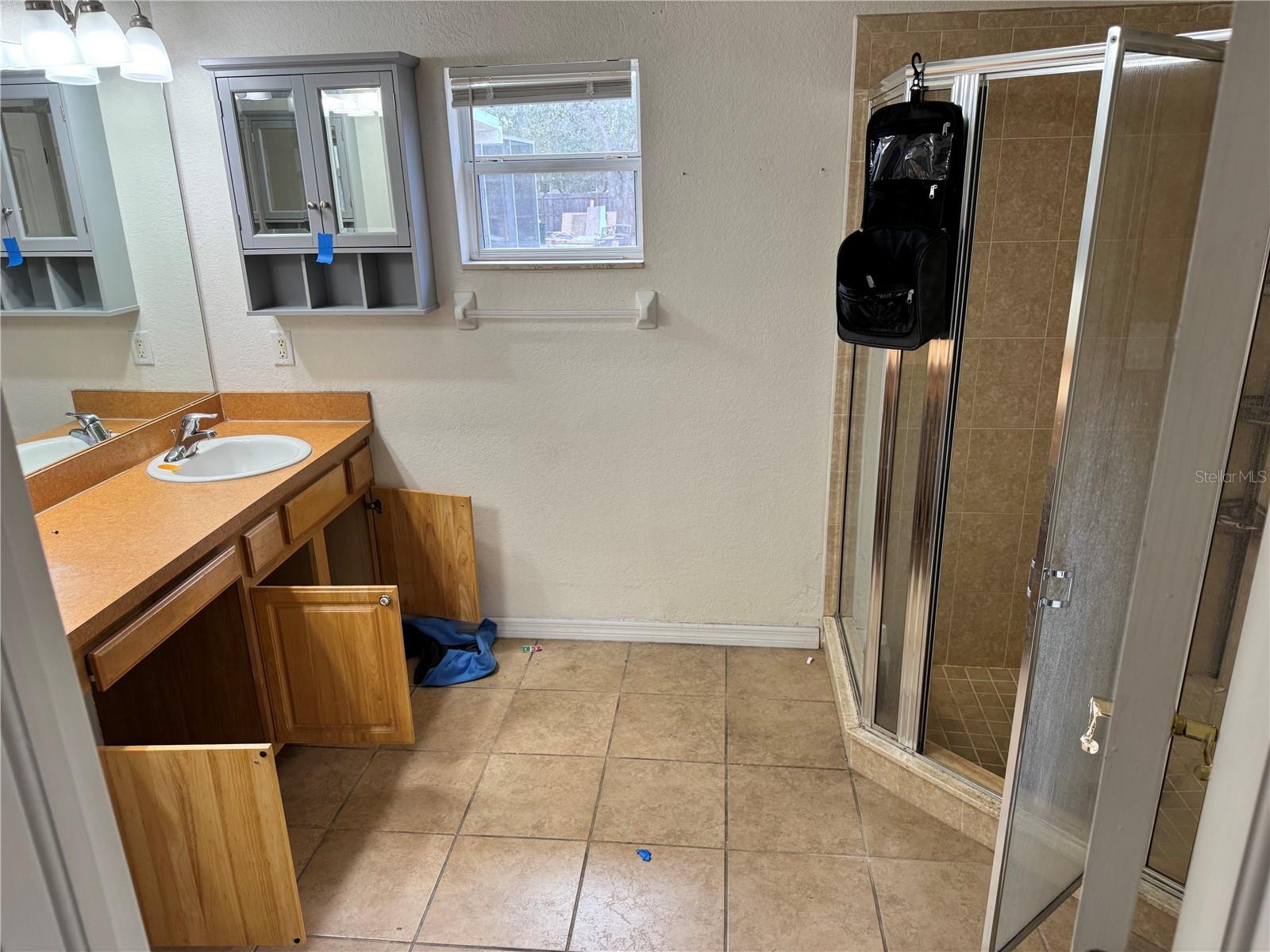 ROYAL HIGHLANDS - Residential