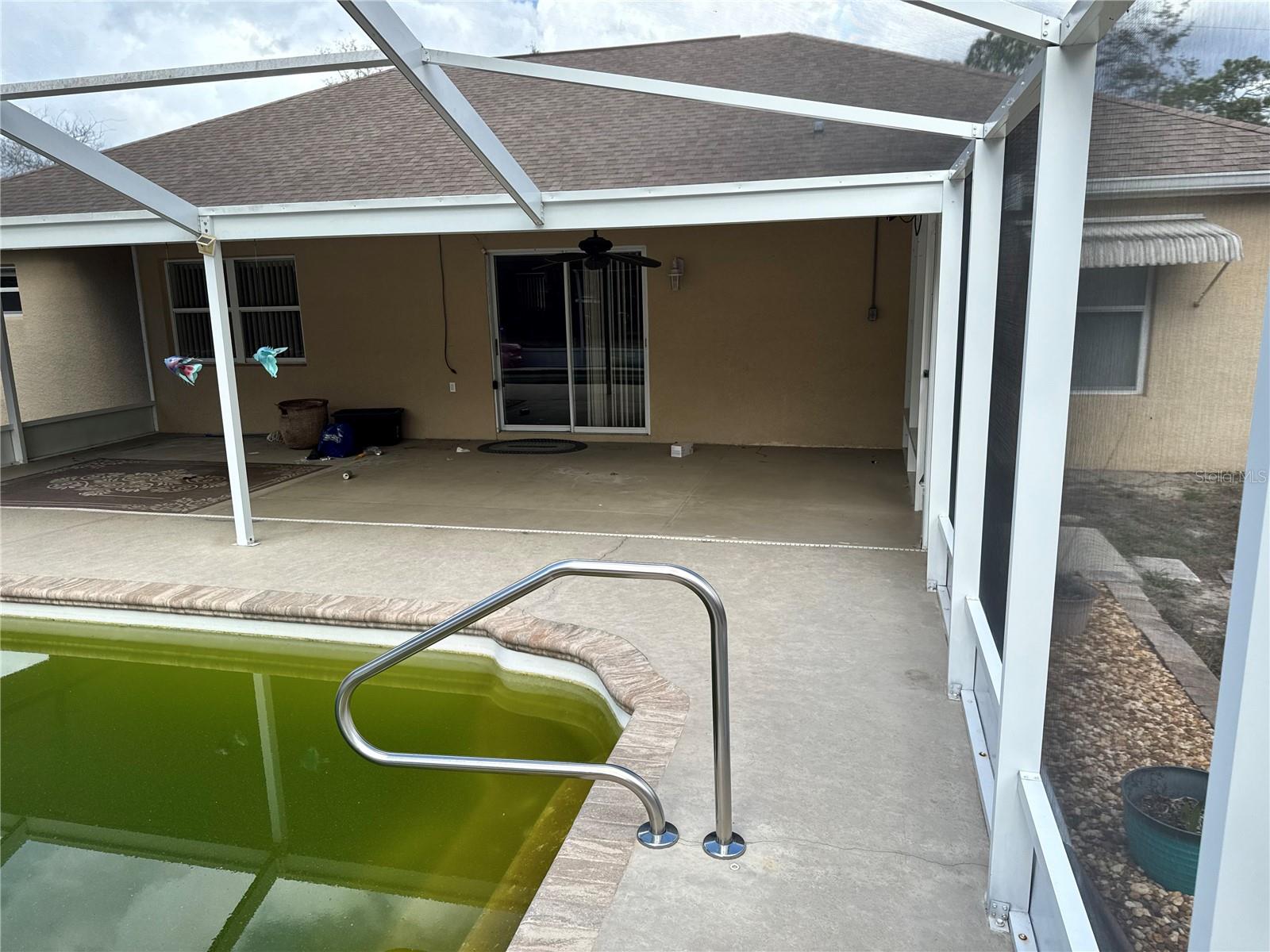 ROYAL HIGHLANDS - Residential