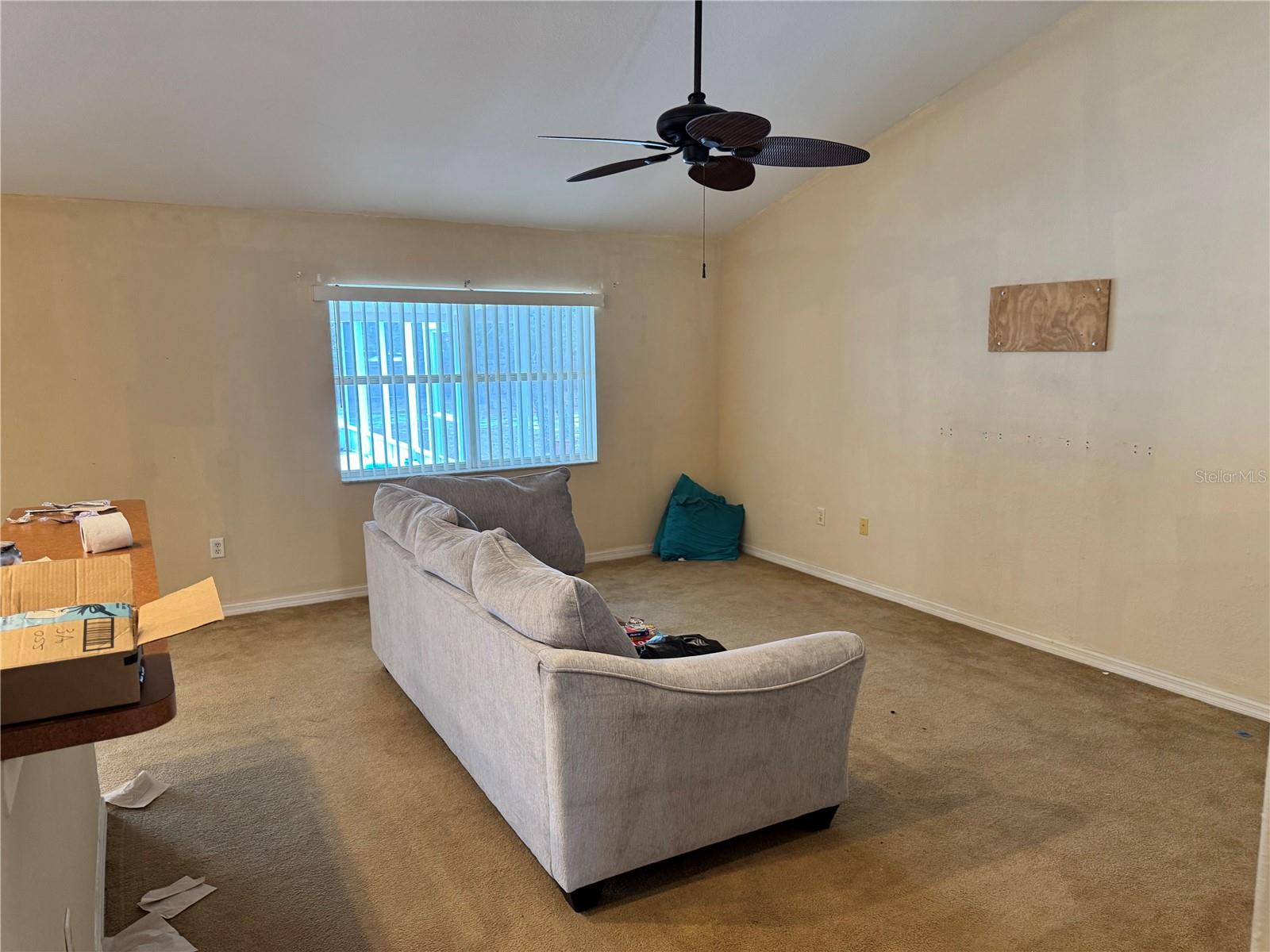 ROYAL HIGHLANDS - Residential