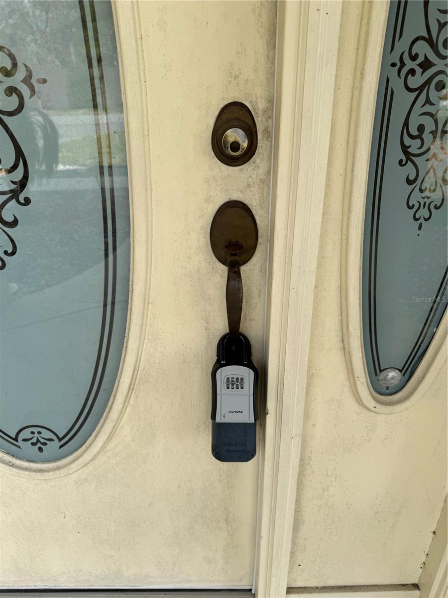 ROYAL HIGHLANDS - Residential