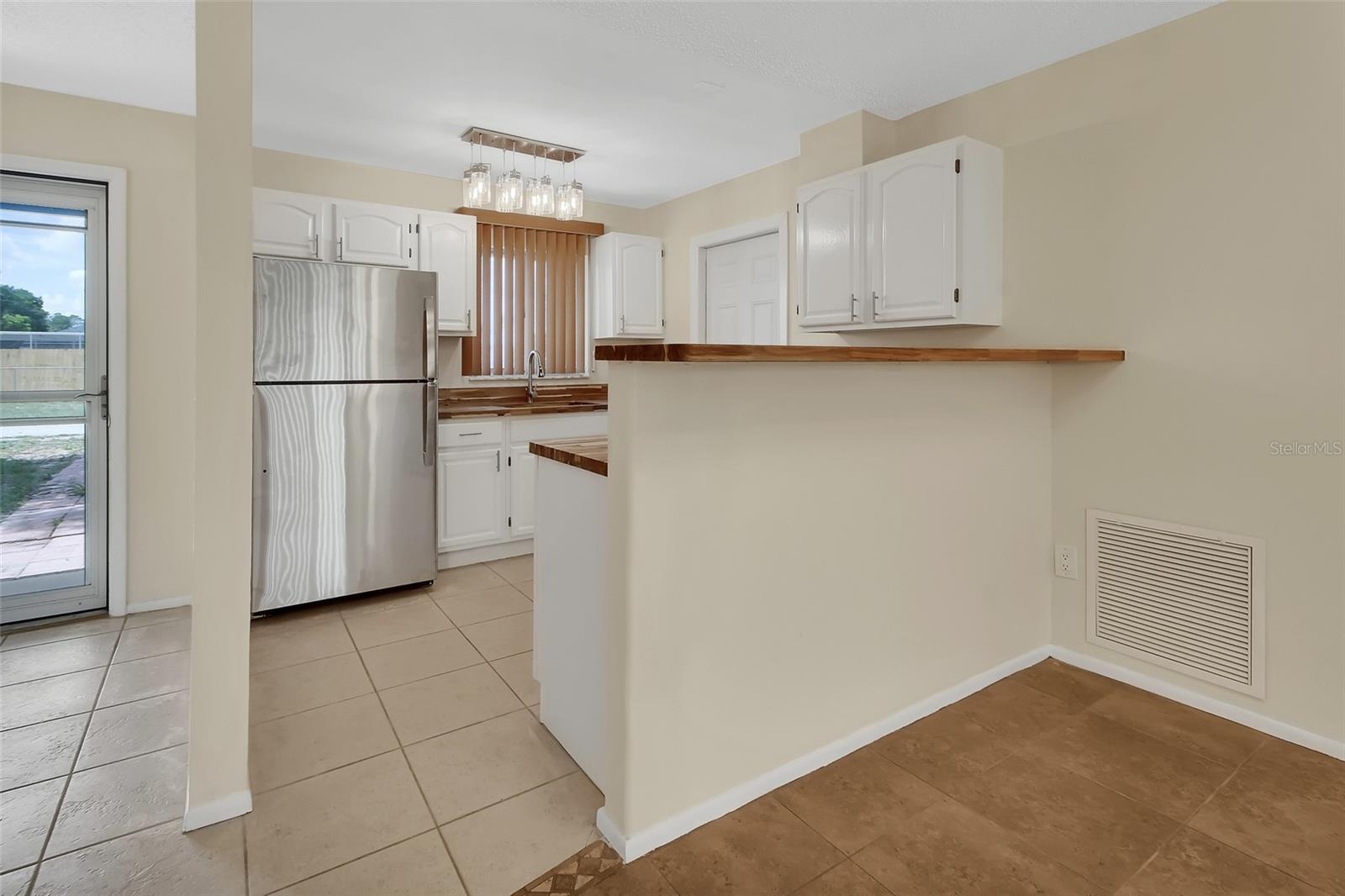 DELTONA LAKES UNIT 05 - Residential