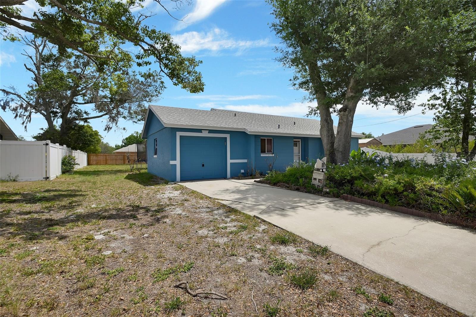 DELTONA LAKES UNIT 05 - Residential
