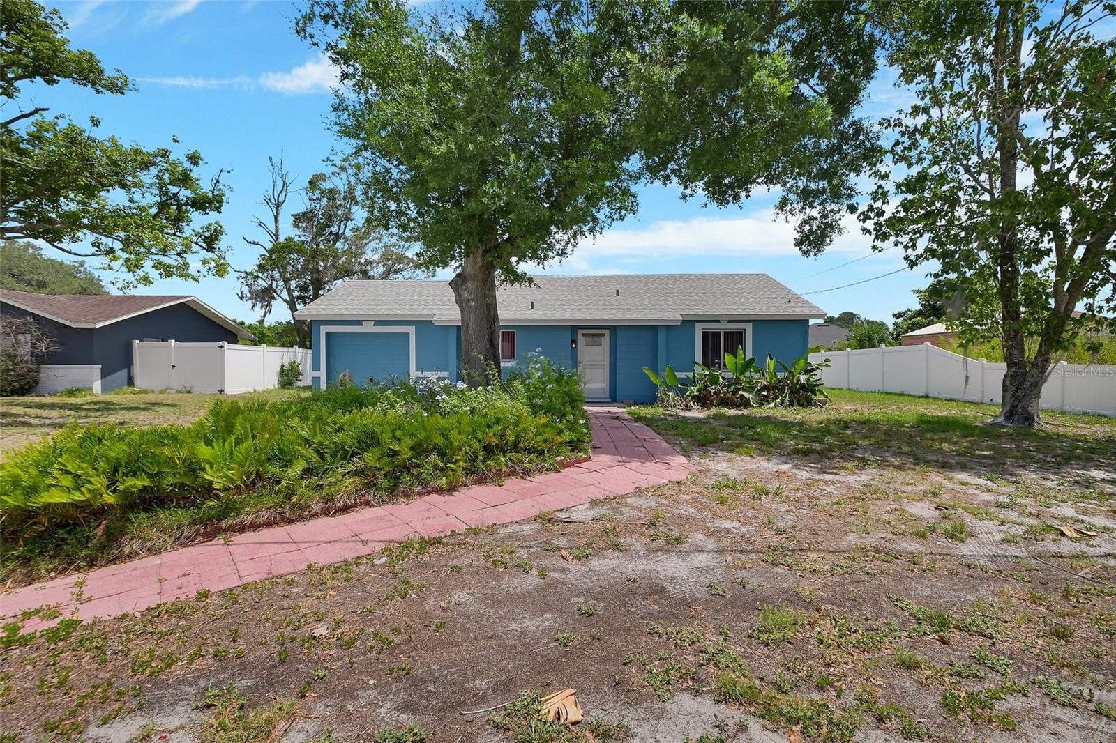 DELTONA LAKES UNIT 05 - Residential