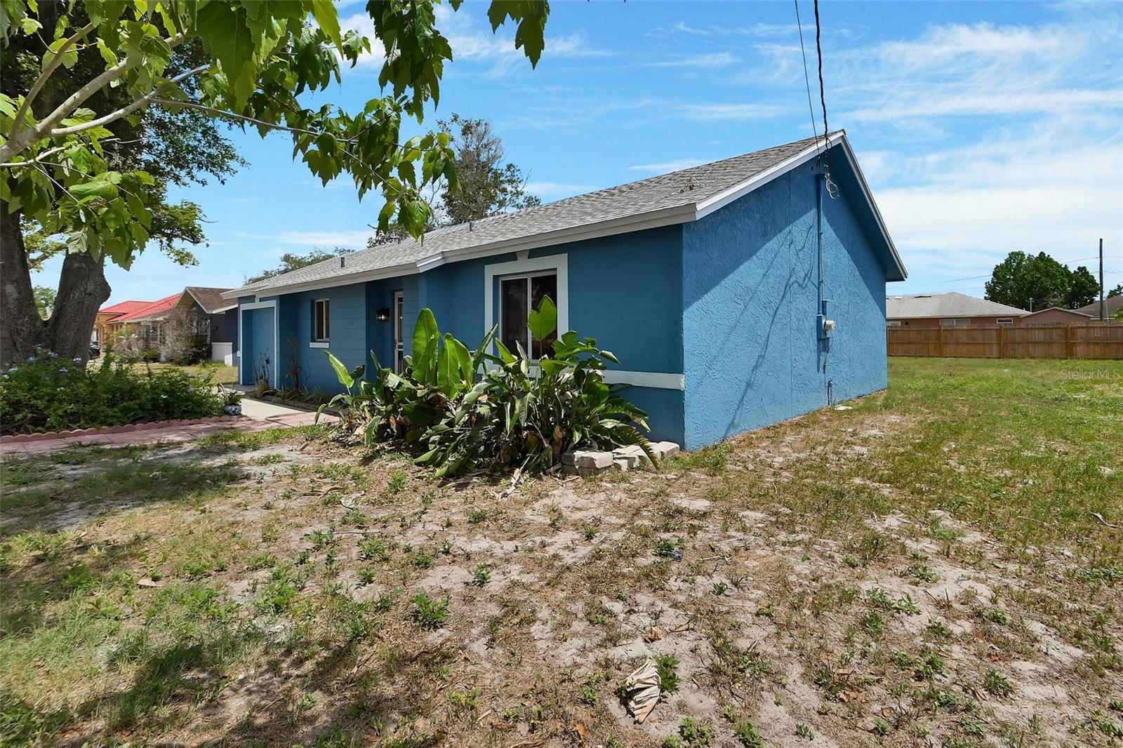 DELTONA LAKES UNIT 05 - Residential
