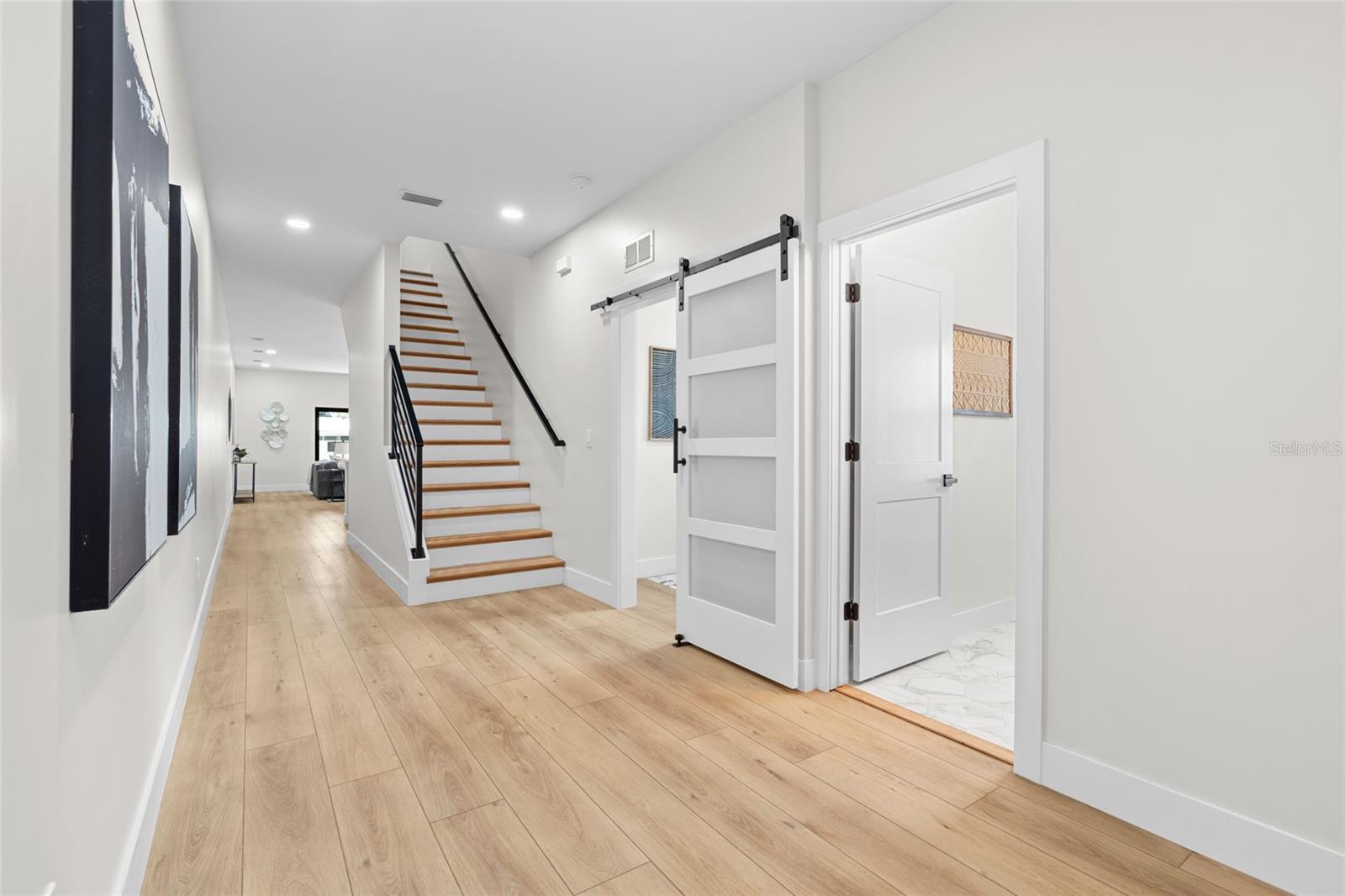 WESTSHORE PALMS - Residential