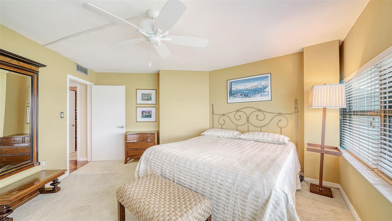 CONDO ON THE BAY TOWER II - Residential Lease