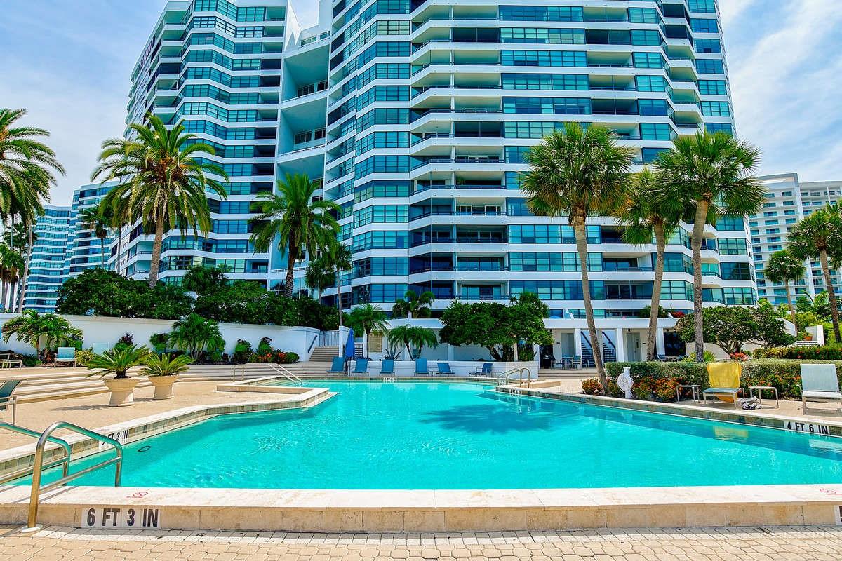 CONDO ON THE BAY TOWER II - Residential Lease