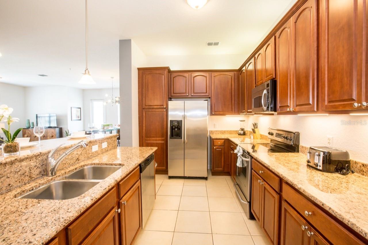 VISTA CAY/HARBOR SQUARE PH 08 - Residential