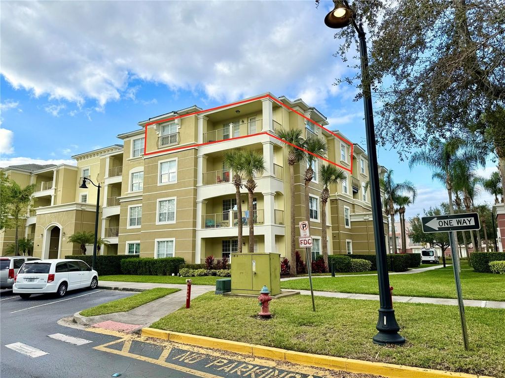 Photo of 5049 Shoreway Loop #407, Orlando, FL 32819 (MLS # O6369634)