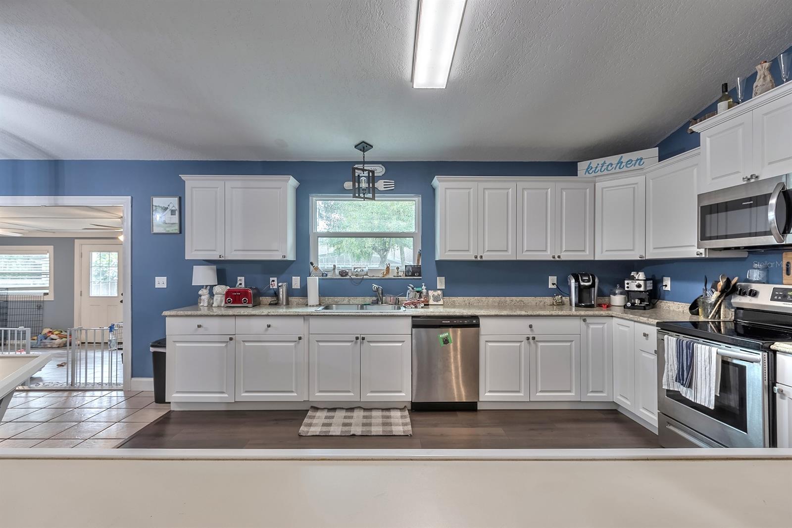 Florida Shores 01 - Residential