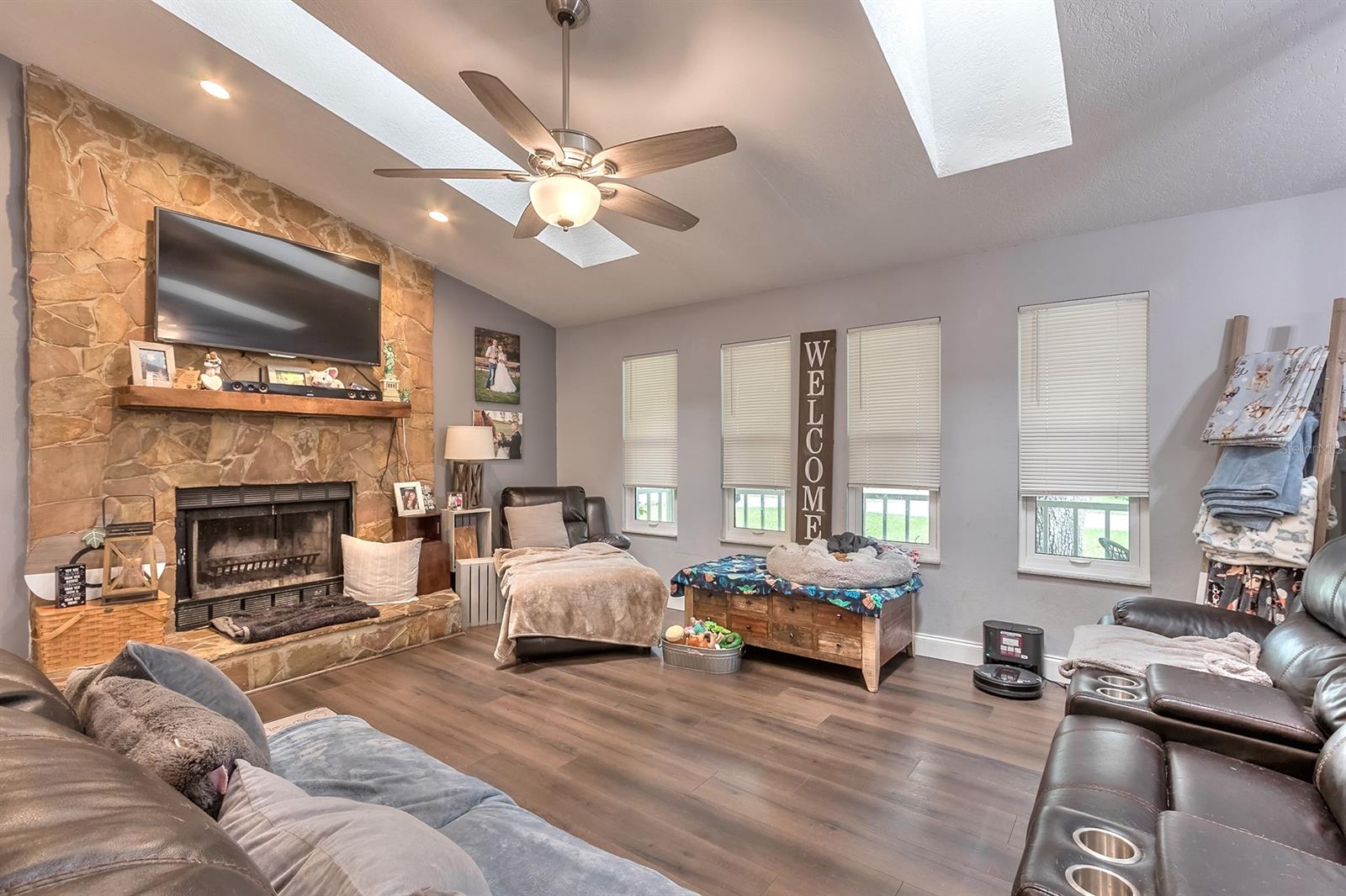 Florida Shores 01 - Residential