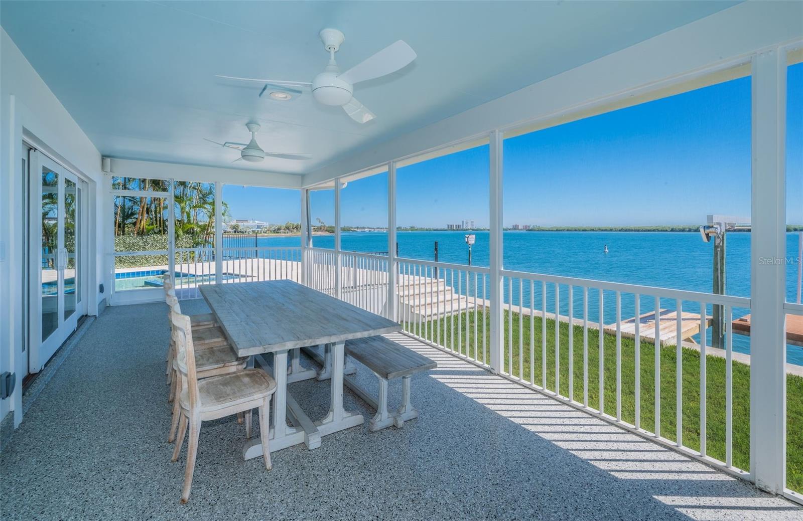 BAYWAY ISLES - Residential