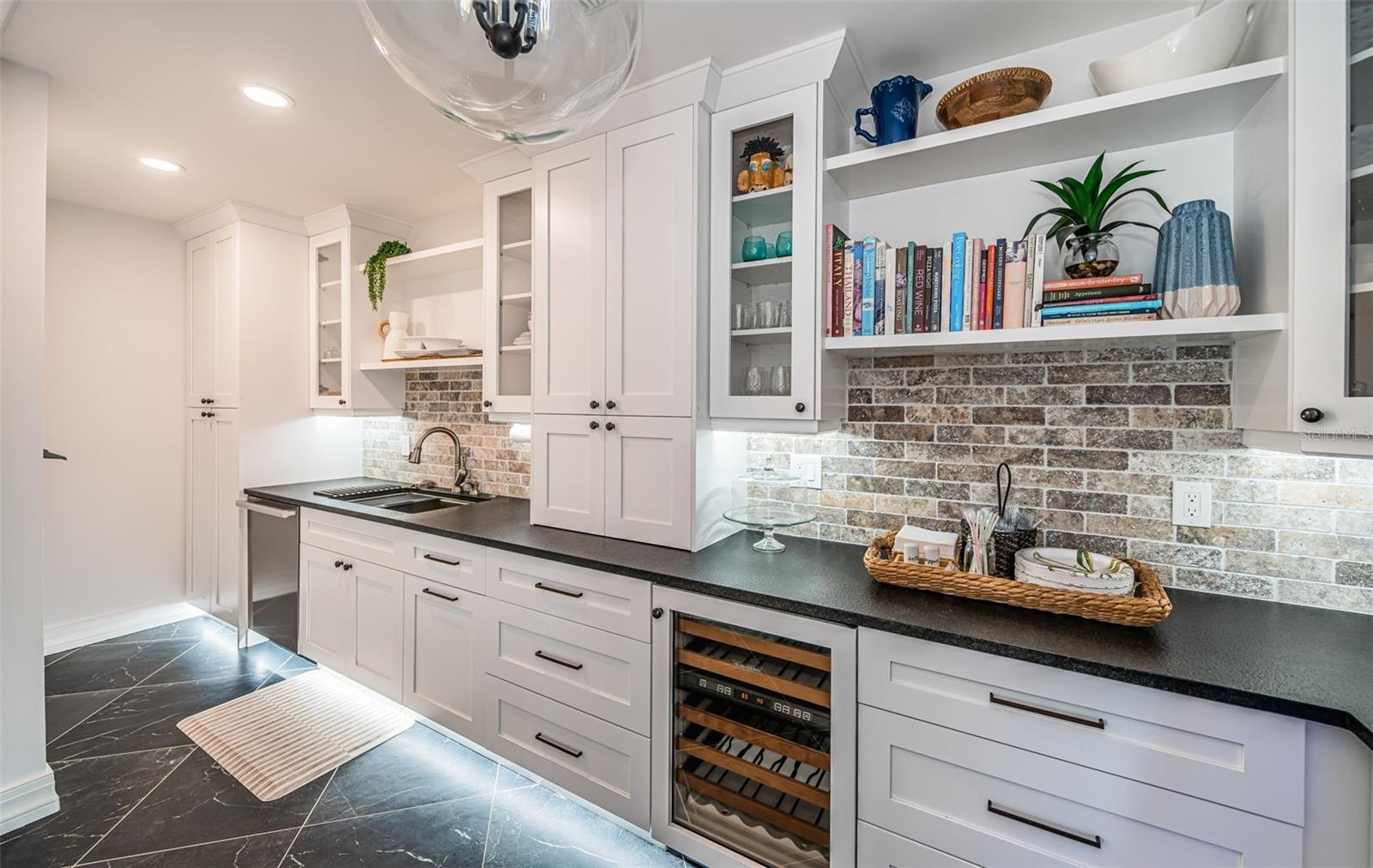 BAYWAY ISLES - Residential