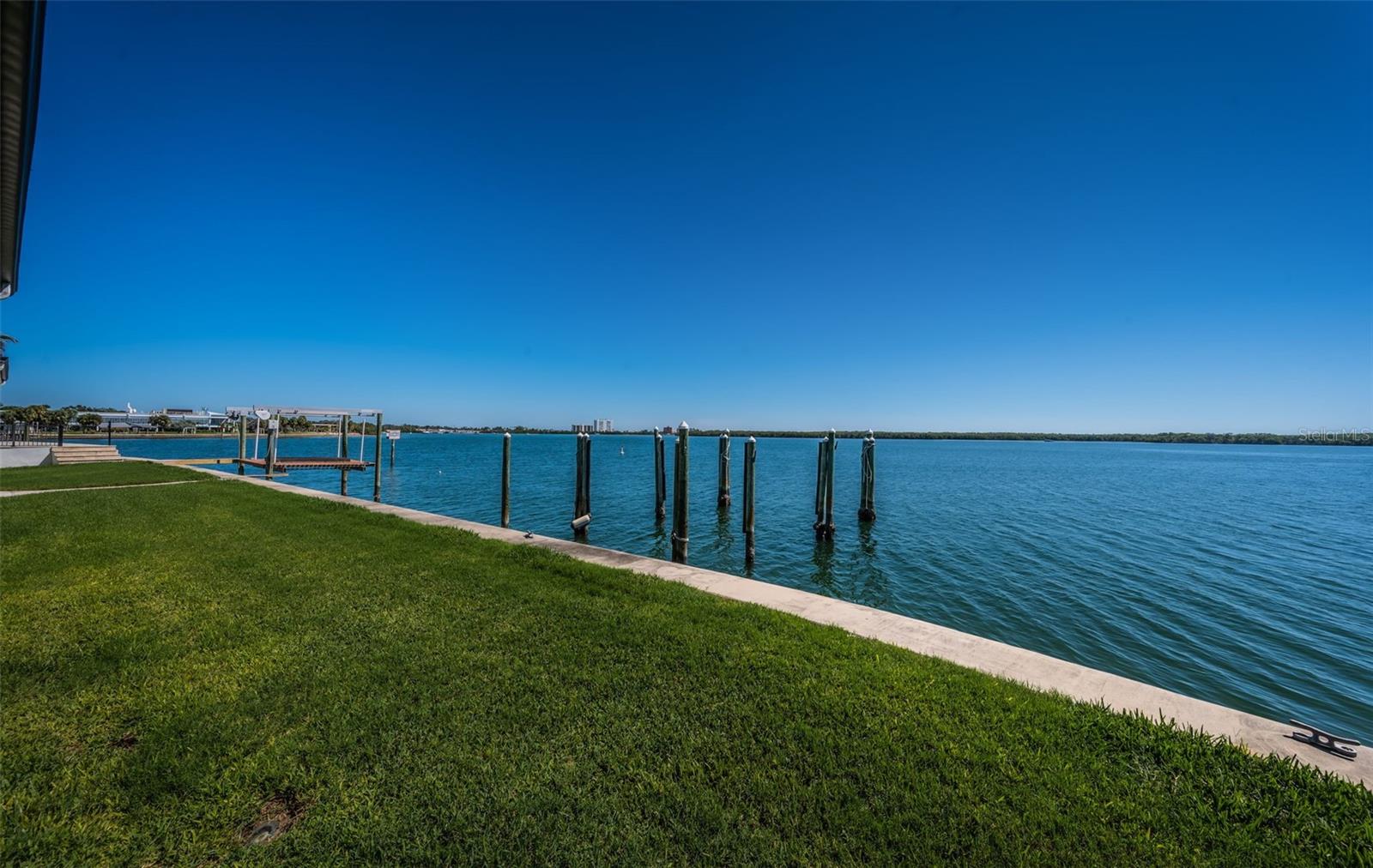 BAYWAY ISLES - Residential