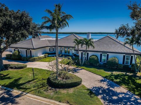 4916 62ND AVENUE S ST PETERSBURG FL 33715